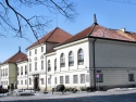 gmach byłego więzienia karnego, Arsenał, od połowy XX w. Państwowe Muzeum Archeologiczne - powiększ